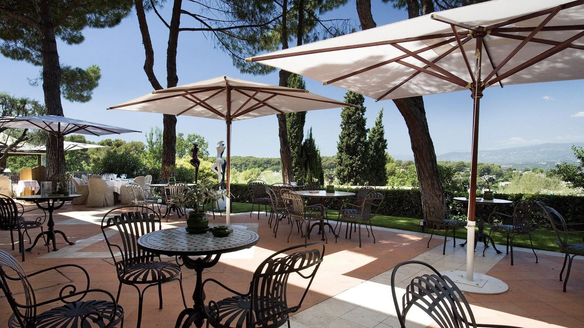 ***** Hotel Le Mas Candille Mougins France